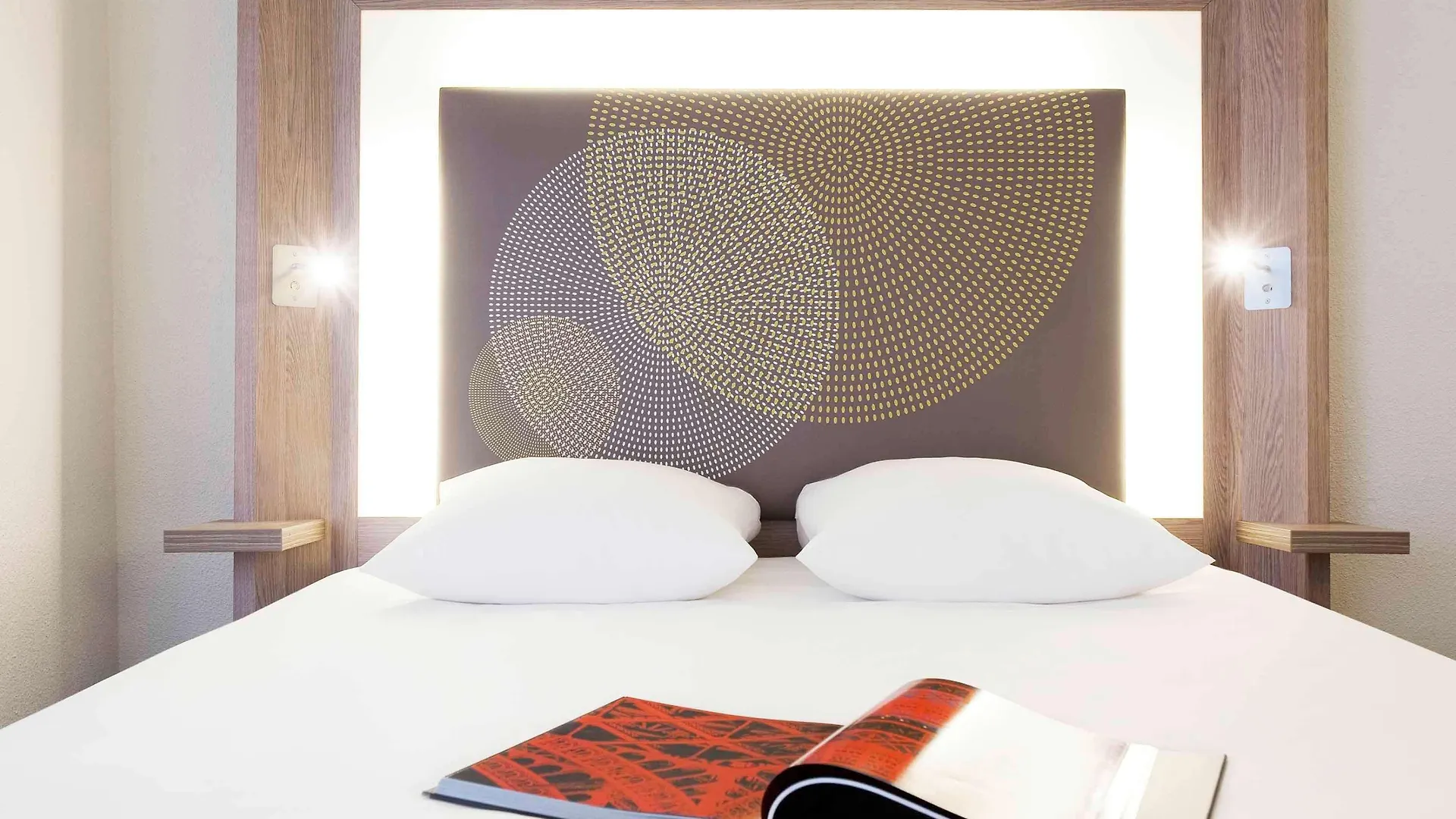 מלון Novotel Gare De Lyon 4*