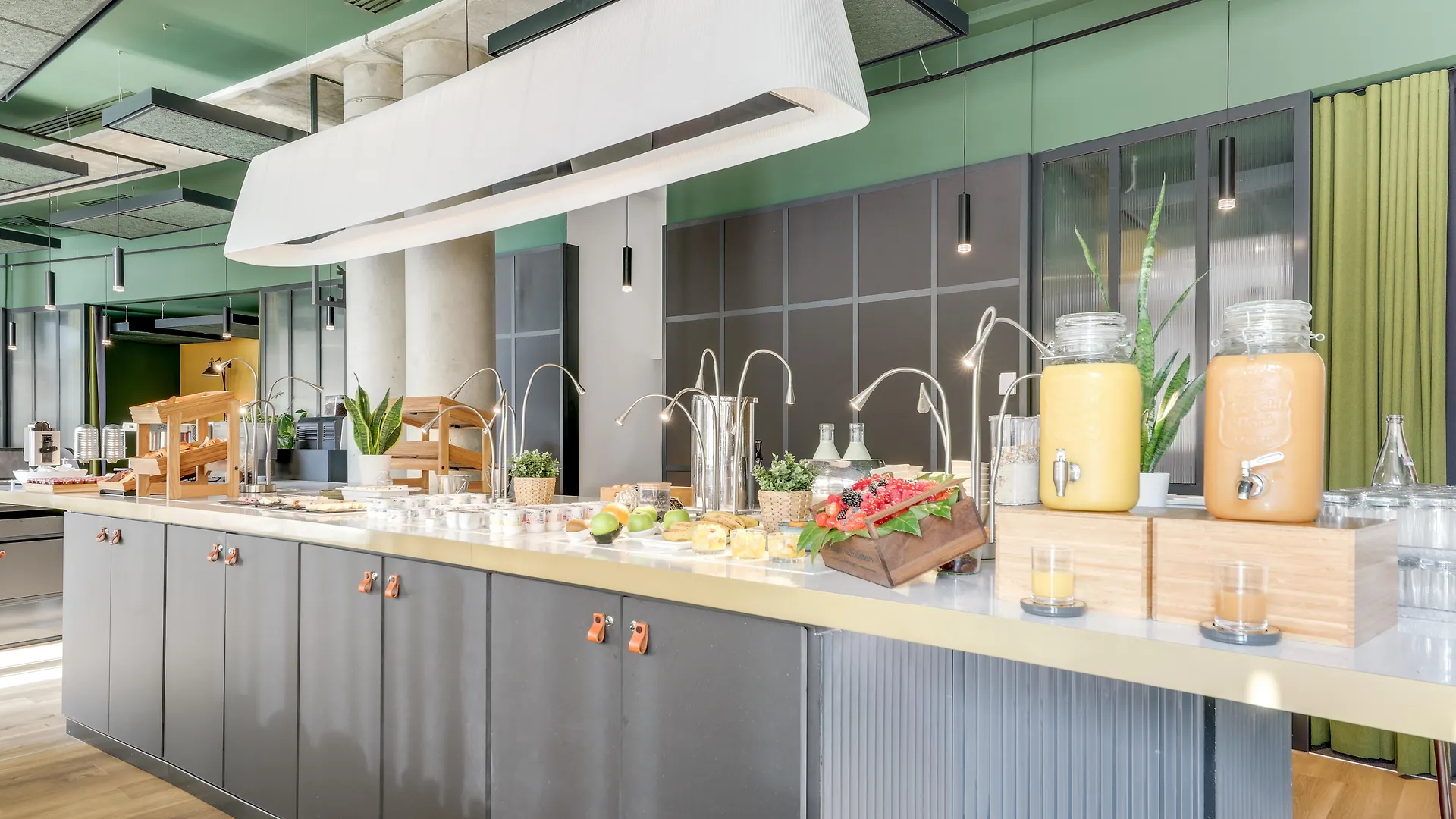 Novotel Gare De Lyon 4* פריז