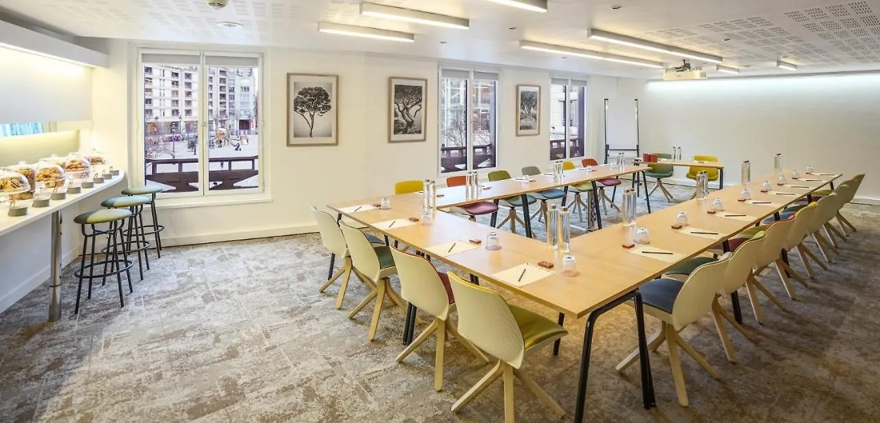 Novotel Gare De Lyon מלון פריז