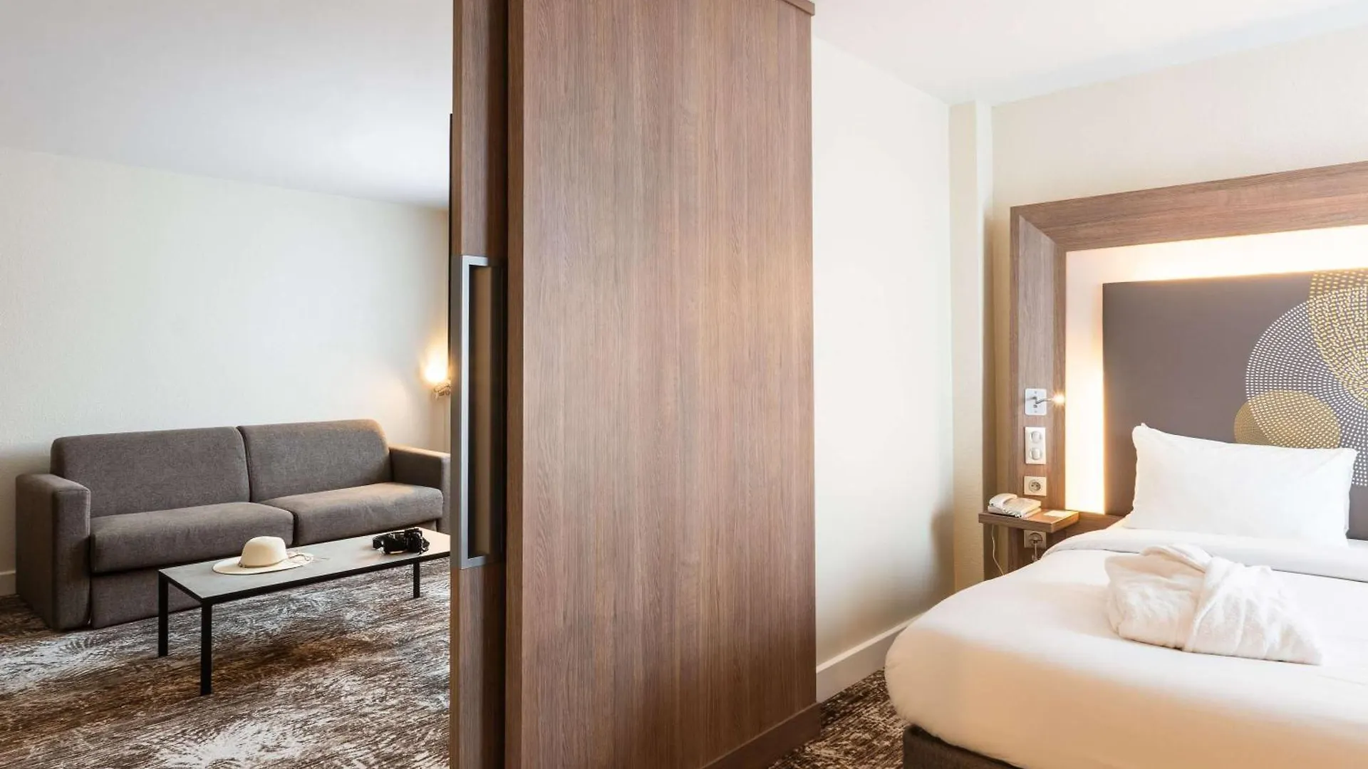 מלון Novotel Gare De Lyon 4*