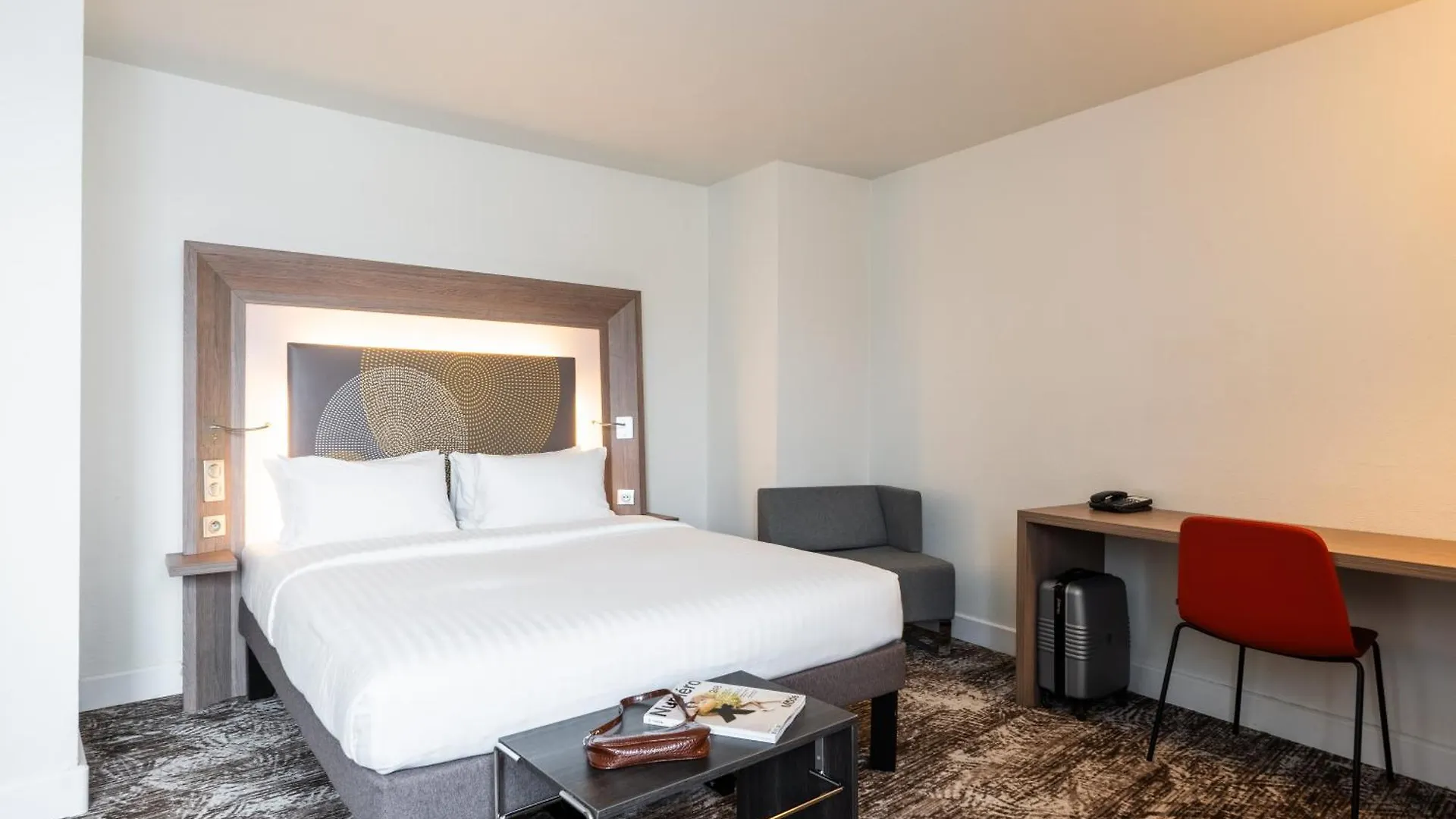 Novotel Gare De Lyon מלון 4*