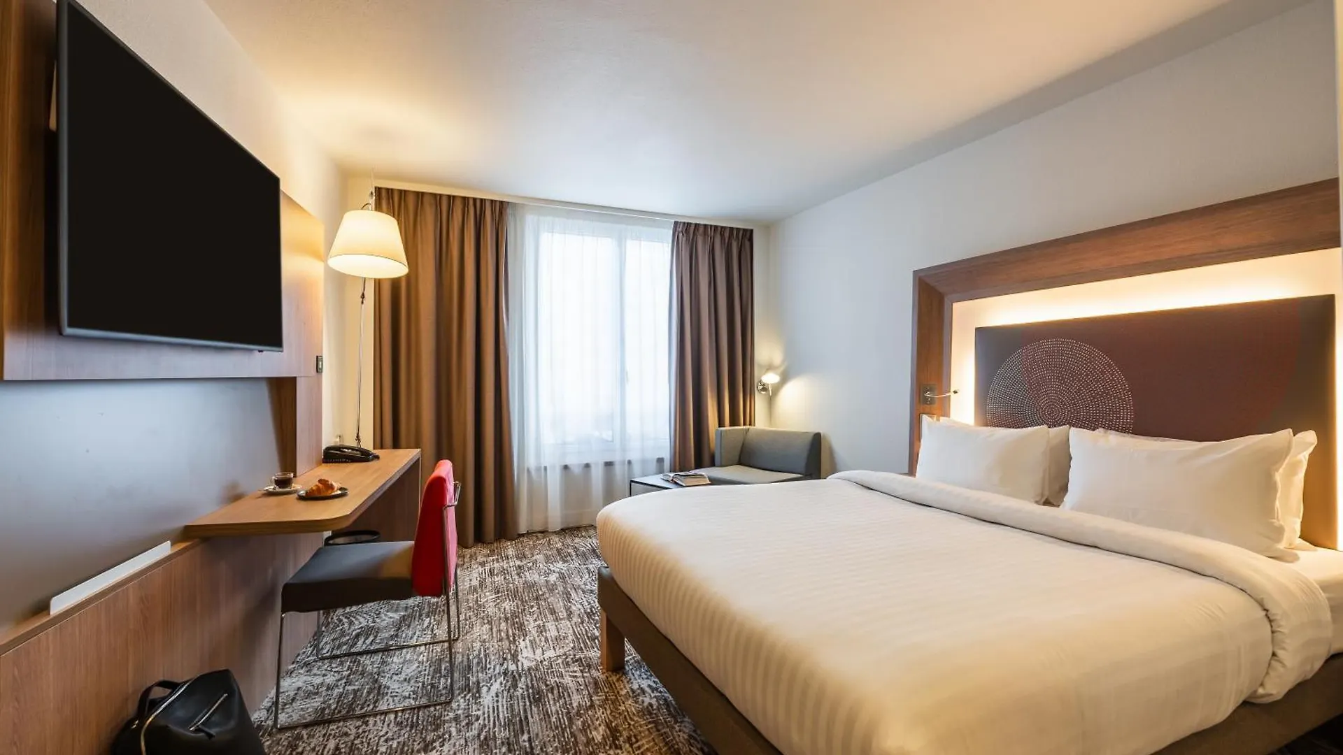 מלון Novotel Gare De Lyon 4*