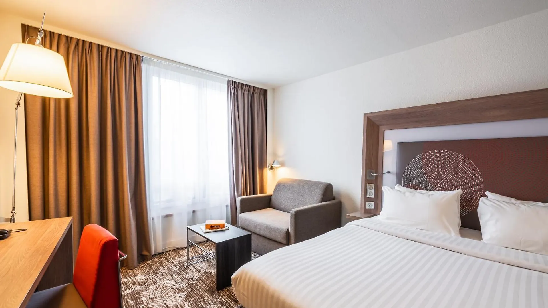 מלון Novotel Gare De Lyon פריז